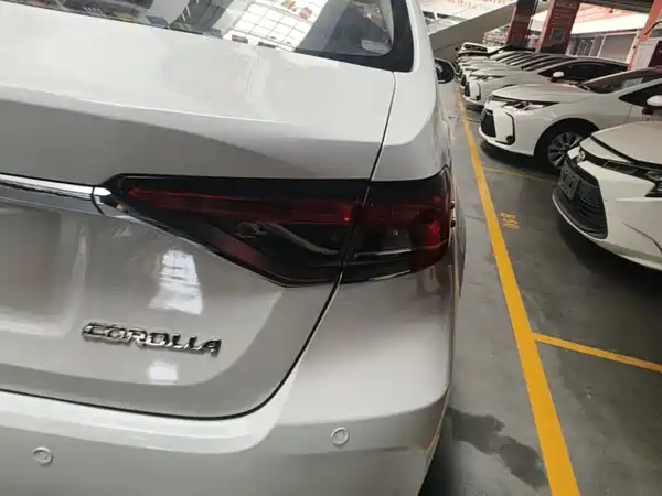 Toyota Corolla 2022, фото 7