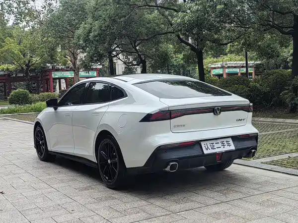 Changan UNI-V 2022, фото 10