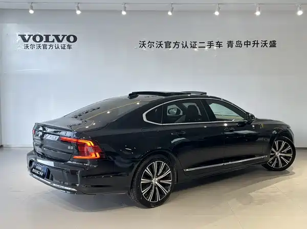 Volvo S90 2025, фото 2