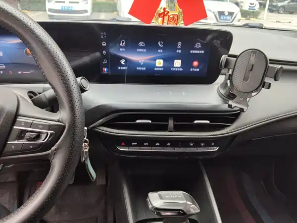 Buick Verano 2023, фото 9