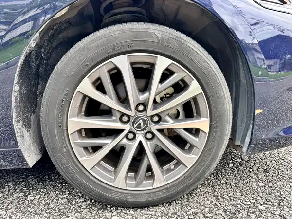 Lexus ES 2022, фото 15