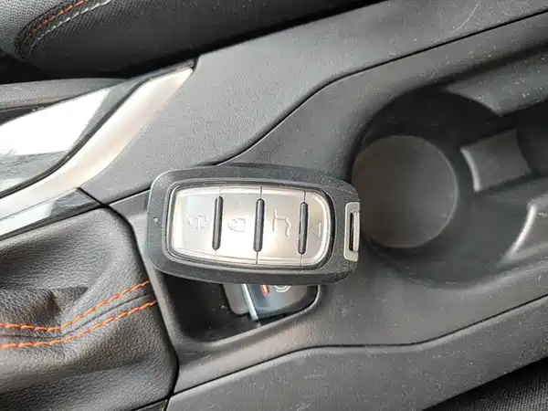 Toyota Corolla 2021, фото 8