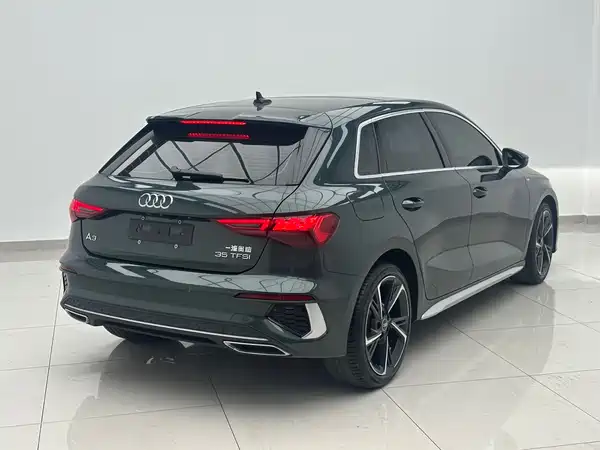 Audi A3 2022, фото 6
