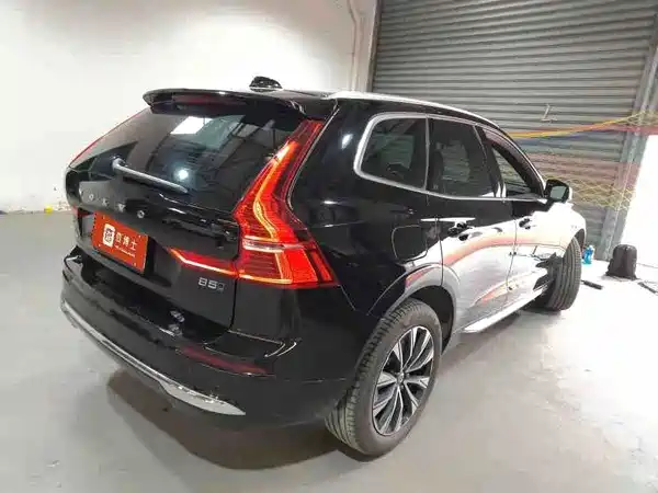 Volvo XC60 2024, фото 2