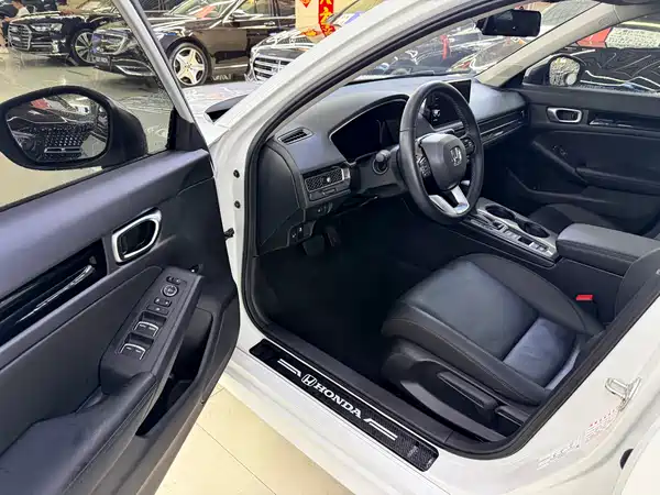 Honda Civic 2022, фото 12
