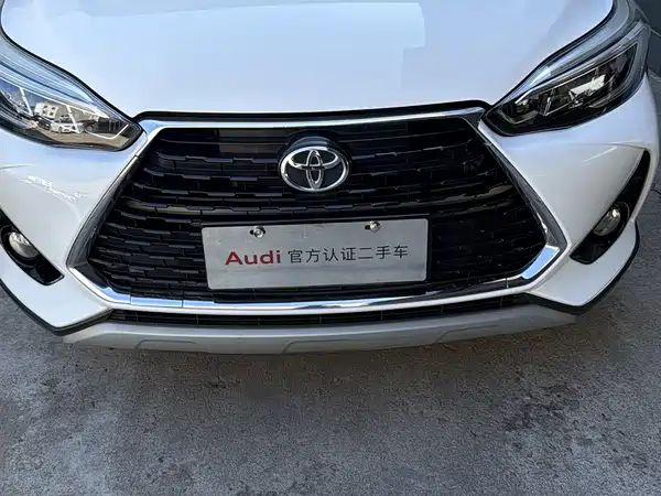 Toyota Yaris 2021, фото 16