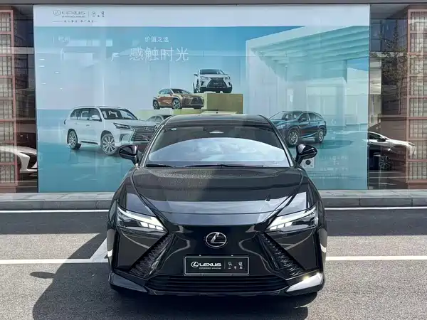 Lexus RZ 2023, фото 5