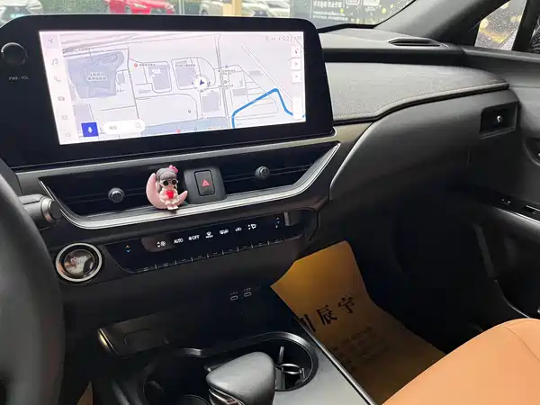 Lexus UX 2022, фото 15