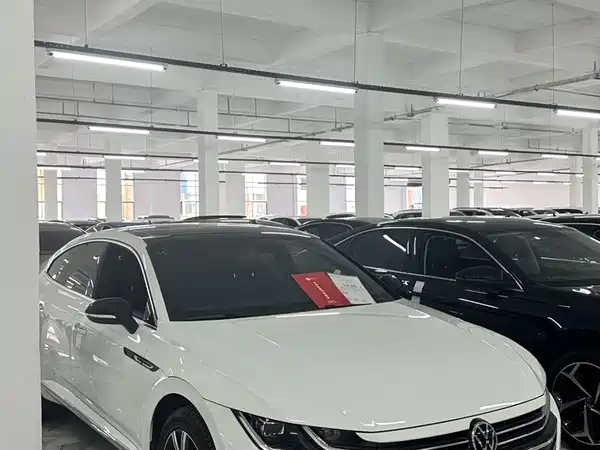 Volkswagen Passat CC 2024, фото 10