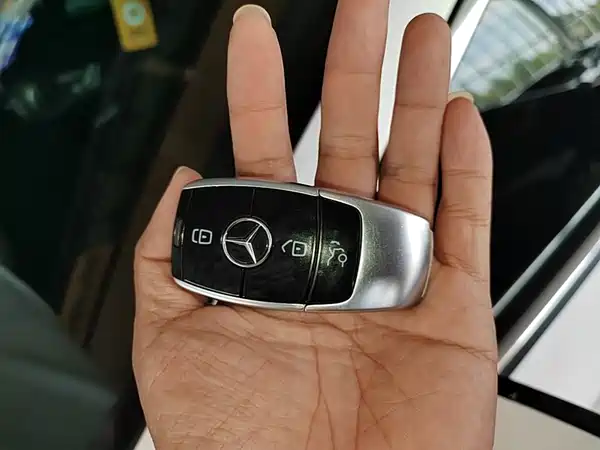 Mercedes-Benz E-Class 2022, фото 8