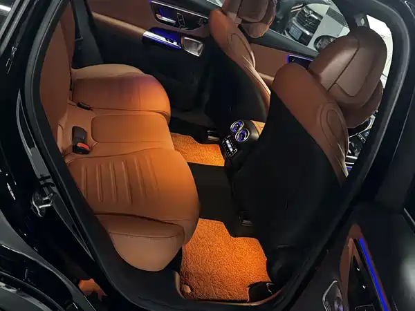 Mercedes-Benz GLC 2026, фото 23