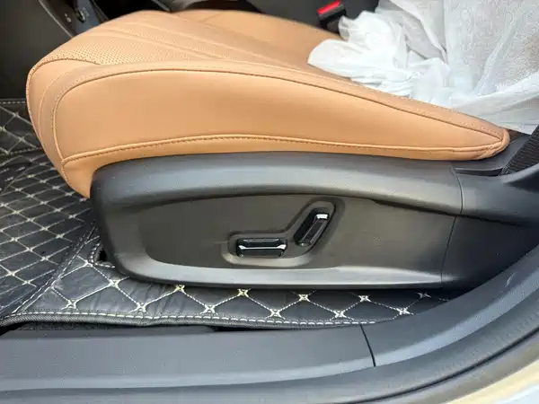 Geely Galaxy Starshine 6 2025, фото 11