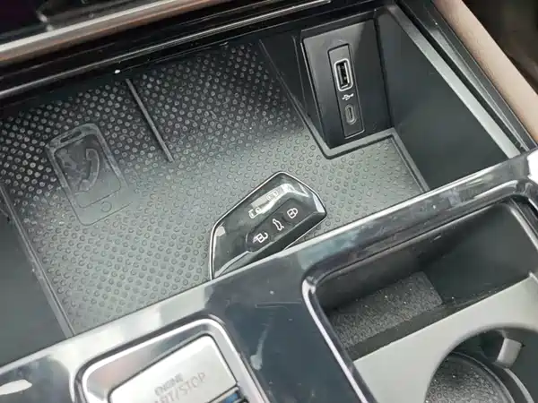 Volkswagen Viloran 2024, фото 14