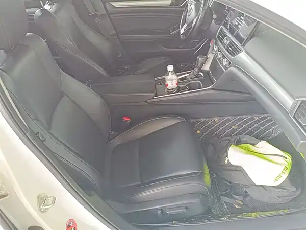 Honda Accord 2022, фото 24