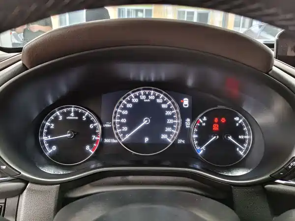 Mazda CX-30 2021, фото 3