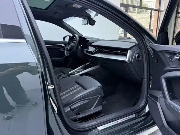 Audi A3 2022, фото 9