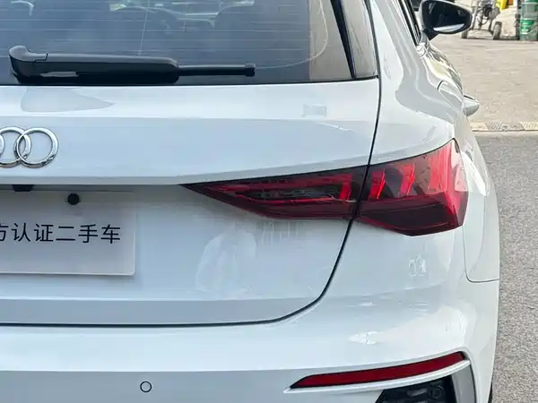 Audi A3 2022, фото 16