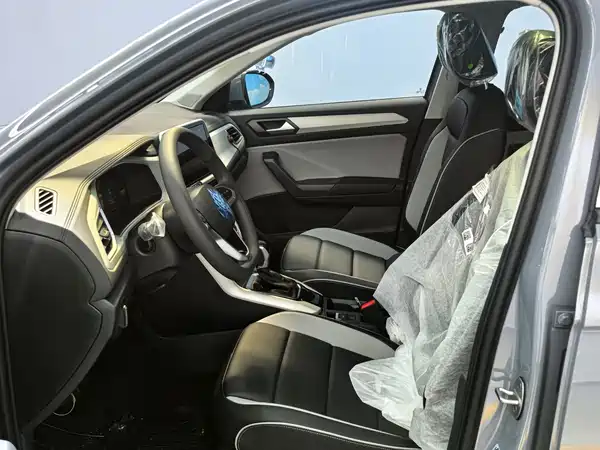 Volkswagen T-ROC 2026, фото 16