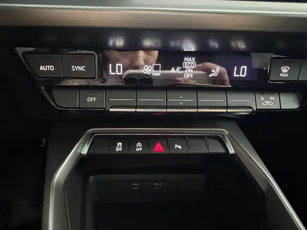 Audi A3 2023, фото 13