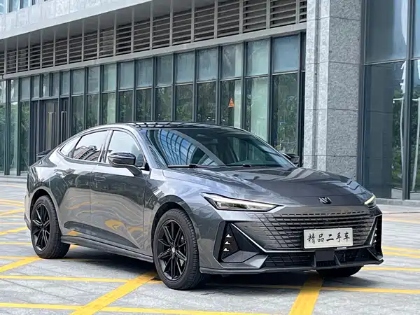 Changan UNI-V 2023, фото 3