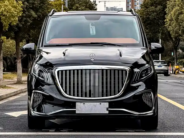 Mercedes-Benz Vito 2023, фото 2
