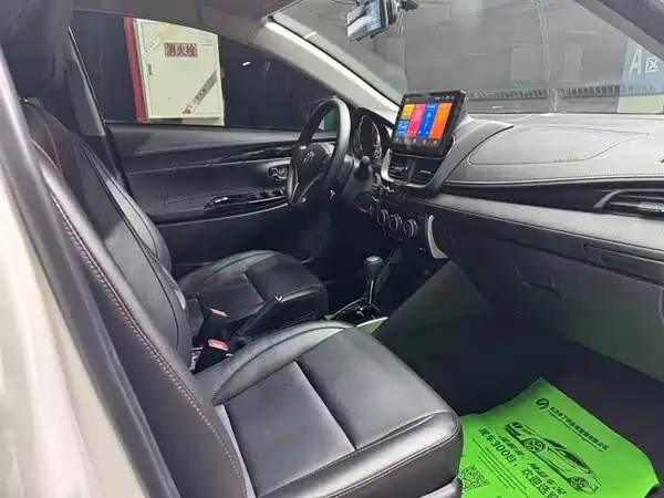 Toyota Yaris 2022, фото 10