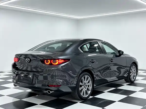 Mazda 3 2023, фото 10