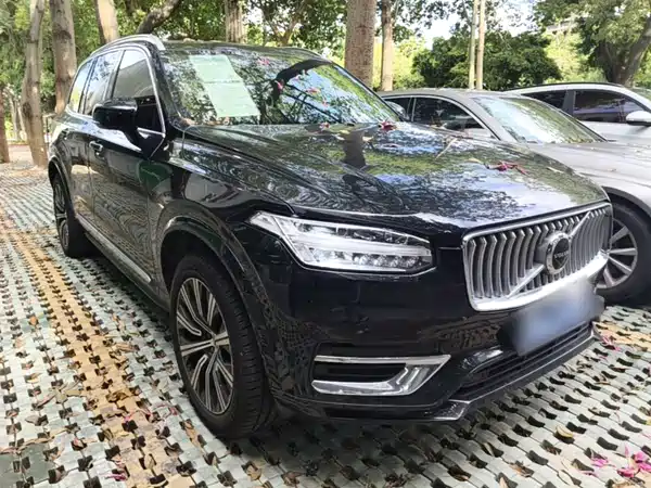 Volvo XC90 2023, фото 3