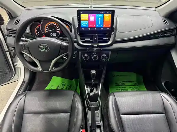 Toyota Yaris 2022, фото 14