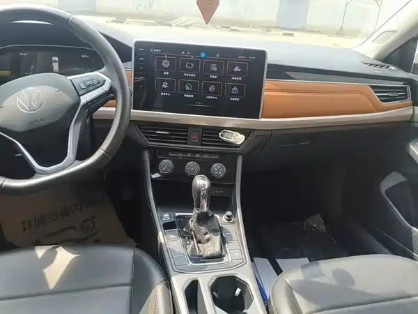 Volkswagen Bora 2023, фото 8