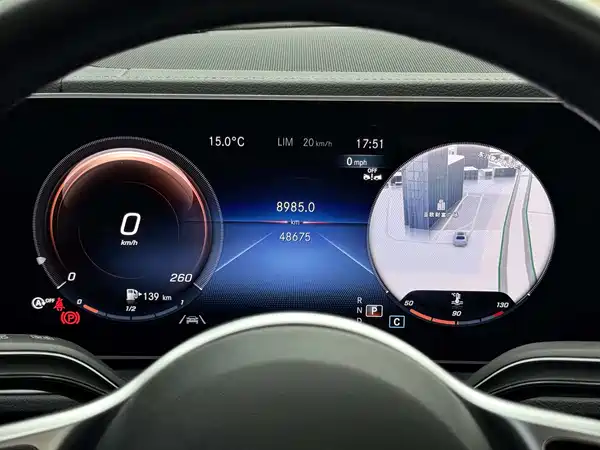 Mercedes-Benz GLE 2023, фото 15