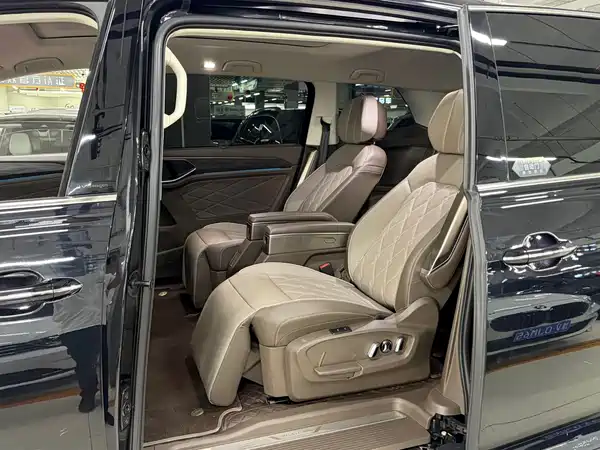 Volkswagen Viloran 2024, фото 12