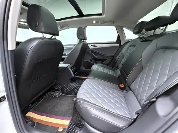 Volkswagen Sagitar 2023, фото 11