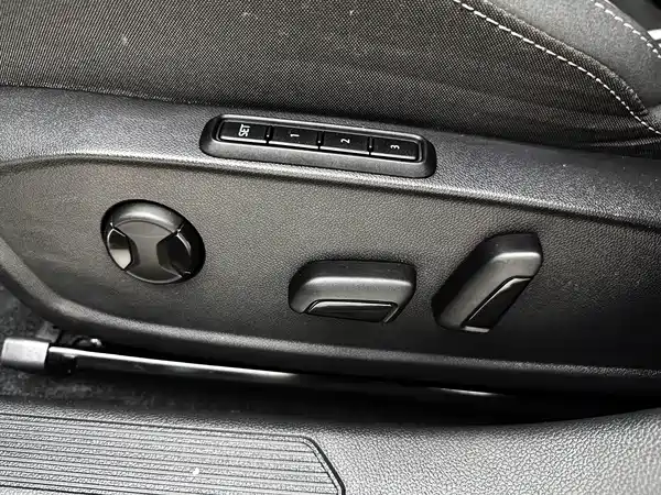Volkswagen Golf 2021, фото 12