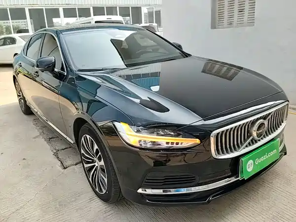 Volvo S90 PHEV 2024, фото 21