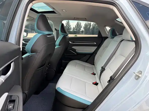 Geely Emgrand 2023, фото 8