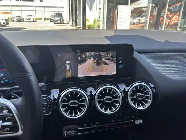 Mercedes-Benz GLA 2022, фото 11