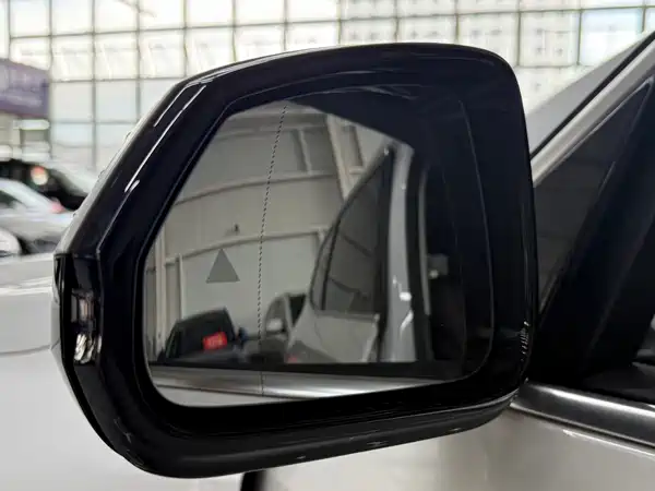BMW X1 2023, фото 18