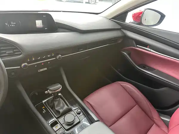 Mazda 3 2022, фото 8