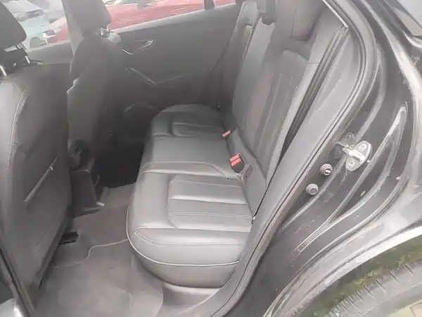 Audi Q2L 2022, фото 16
