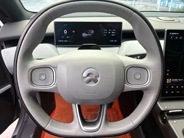 NIO ET5T 2024, фото 8
