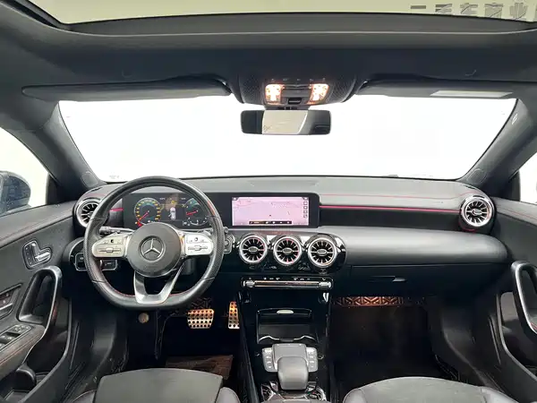 Mercedes-Benz CLA 2022, фото 3