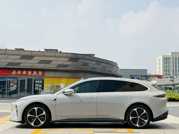 NIO ET5T 2024, фото 5