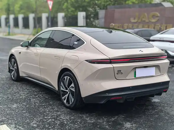 NIO ET5 2022, фото 7
