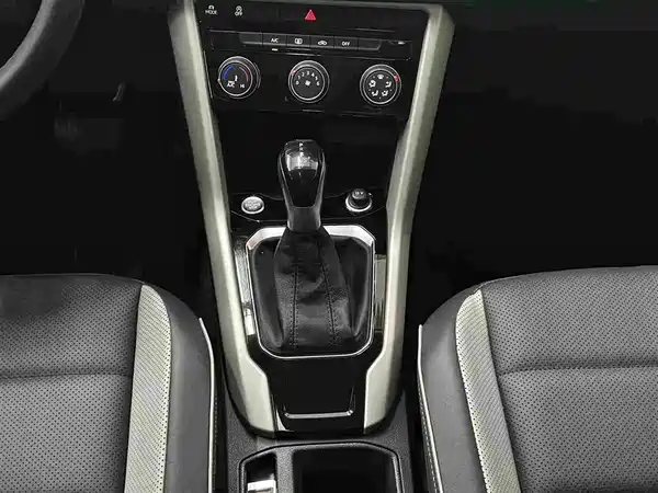 Volkswagen T-ROC 2023, фото 15