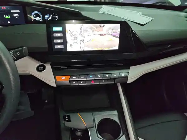 Changan UNI-V iDD 2024, фото 12