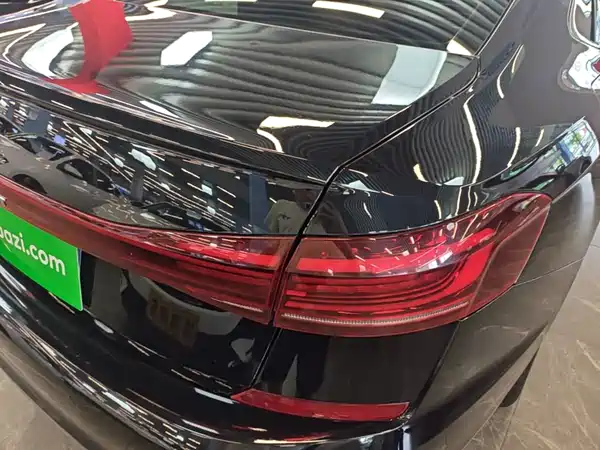 Volkswagen Passat 2023, фото 7