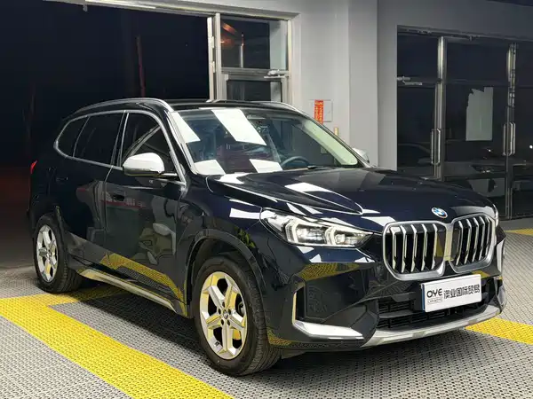 BMW X1 2023, фото 3