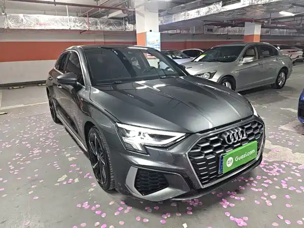 Audi A3 2021, фото 3