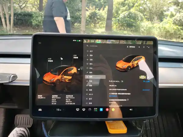 Tesla Model 3 2022, фото 14